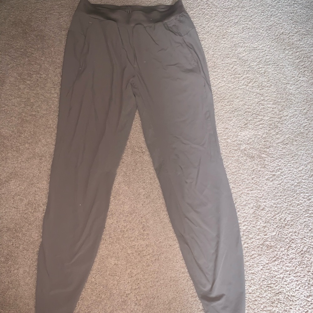 Lululemon joggers